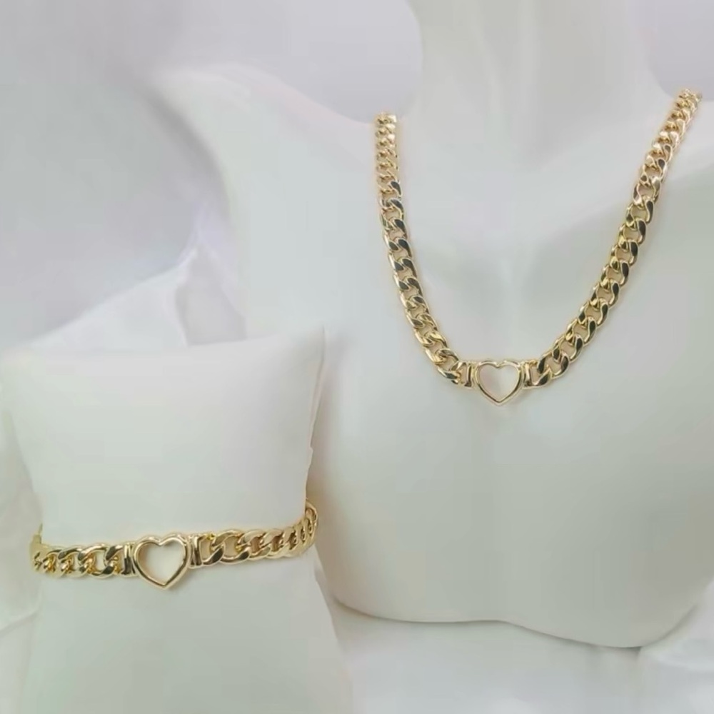Gold Heart Chain Necklace and Bracelet Set